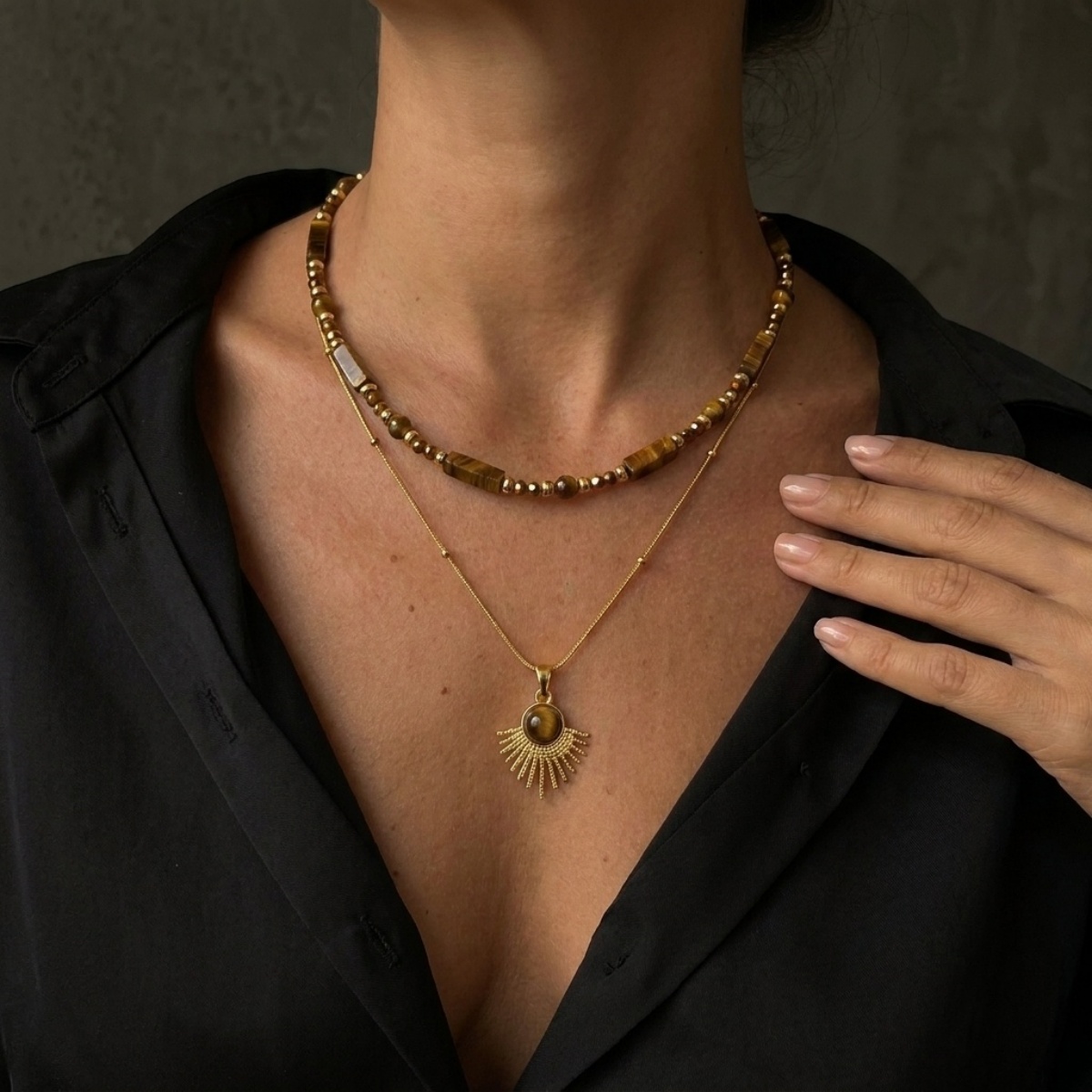 美しい秋のブラウンナチュラルタイガーアイビーズサンペンダント - Layered Pendant Necklace Aesthetic のレビューと価格