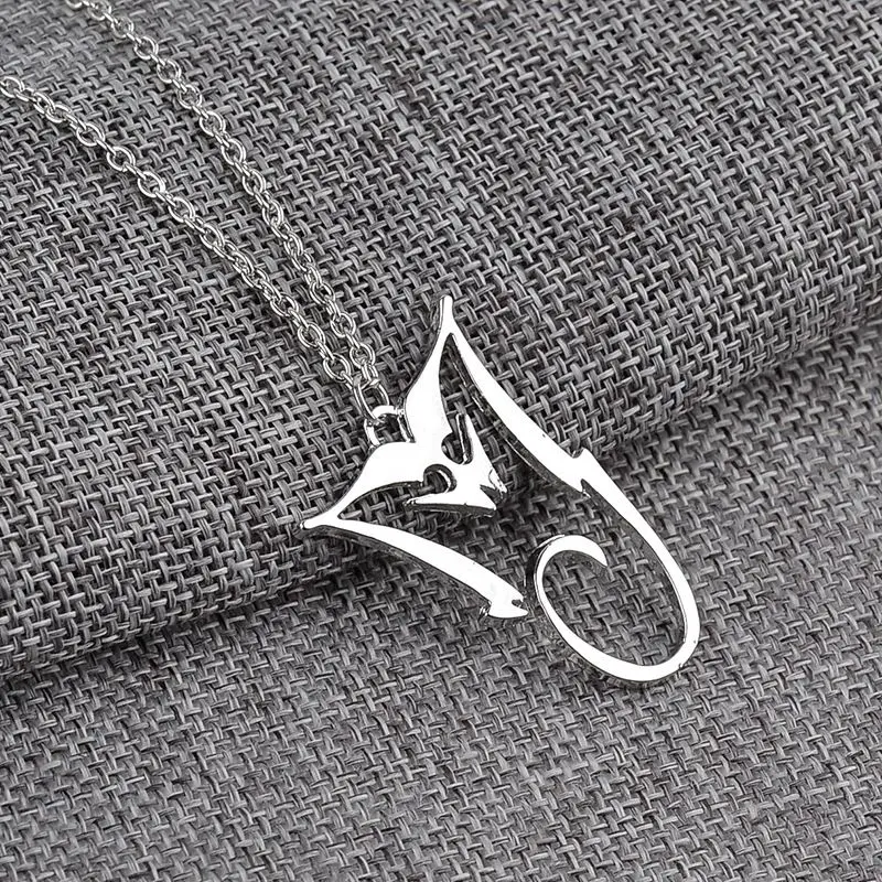 国際的なスーパースター、マイケル・ジャクソンのネックレス。マ - Anime Pendant Necklace のレビューと価格